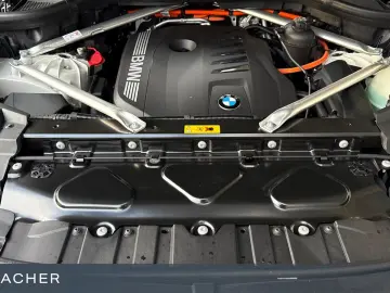 BMW X5 xDrive50e M-Sport Navi HUD 360  adLED AHK 20