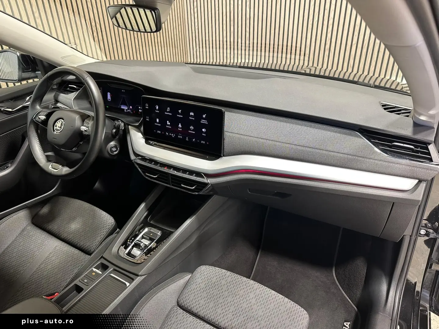 SKODA Octavia Combi 2.0 TDI DSG Style LED AHK Headup A