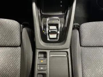 SKODA Octavia Combi 2.0 TDI DSG Style LED AHK Headup A