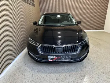 SKODA Octavia Combi 2.0 TDI DSG Style LED AHK Headup A