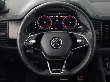 SKODA KODIAQ SPORTLINE 2.0TSI DSG 4X4 COLUMBUS NAVIuvm