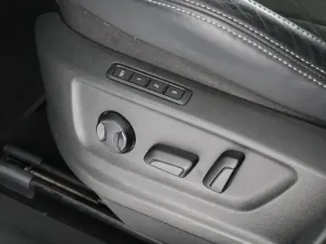 SKODA KODIAQ SPORTLINE 2.0TSI DSG 4X4 COLUMBUS NAVIuvm