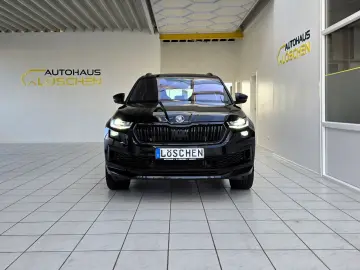 SKODA Kodiaq Sportline 4x4 Pano Standhzg. schwenk.AHK