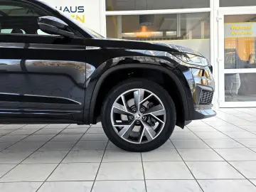 SKODA Kodiaq Sportline 4x4 Pano Standhzg. schwenk.AHK