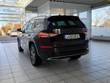 SKODA Kodiaq Sportline 4x4 Pano Standhzg. schwenk.AHK