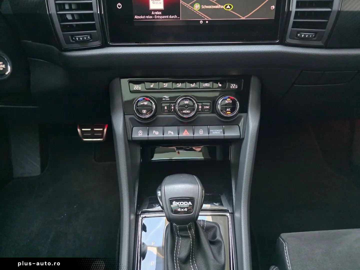 SKODA Kodiaq Sportline 4x4 Pano Standhzg. schwenk.AHK