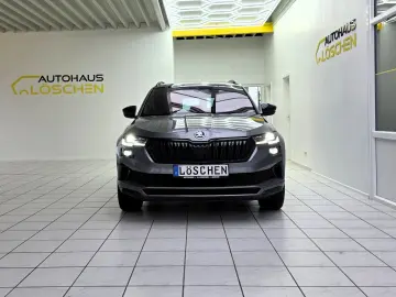 SKODA Karoq Sportline 4x4 Panorama Standheizung AHK