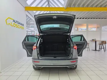 SKODA Karoq Sportline 4x4 Panorama Standheizung AHK