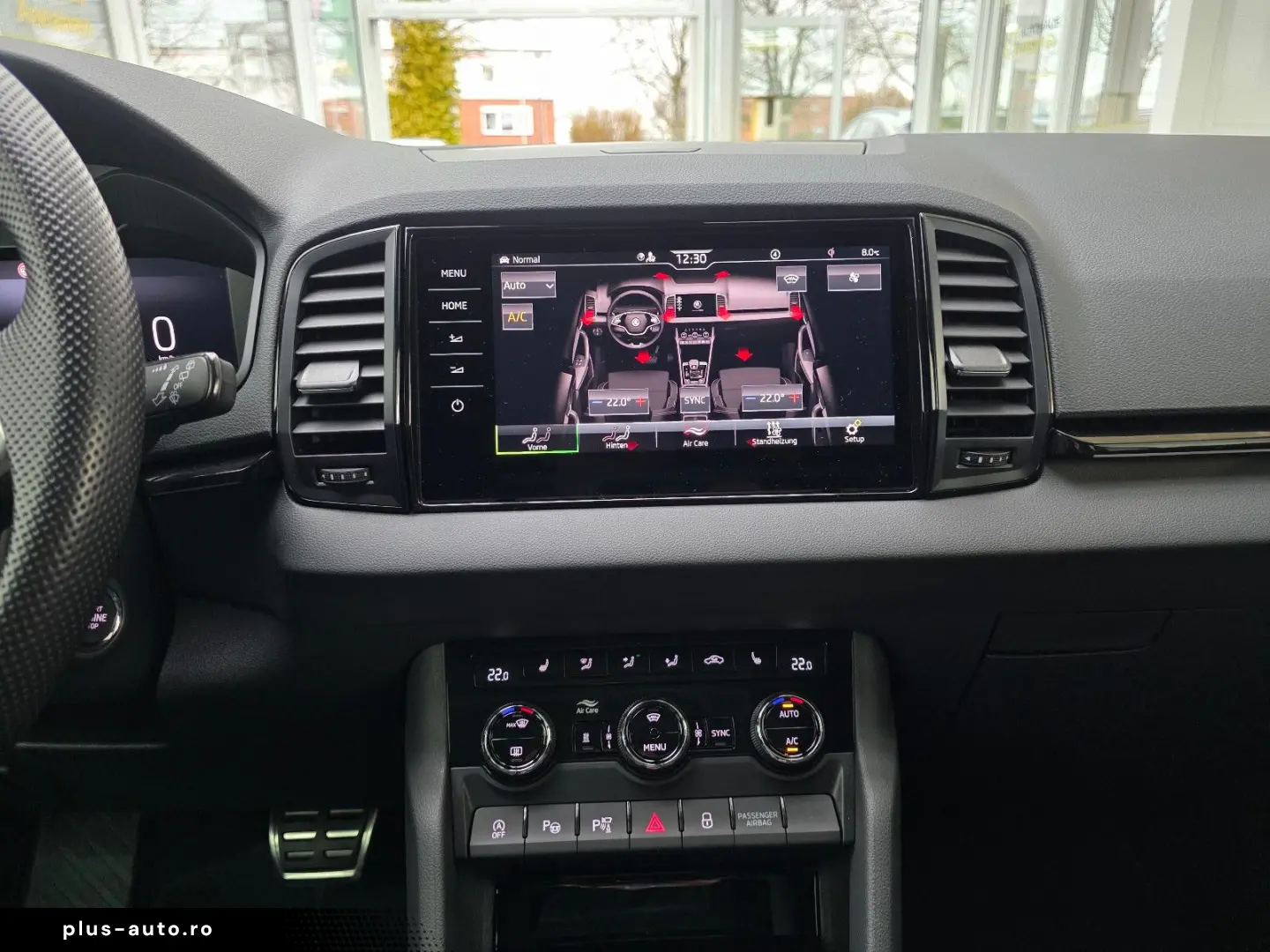 SKODA Karoq Sportline 4x4 Panorama Standheizung AHK