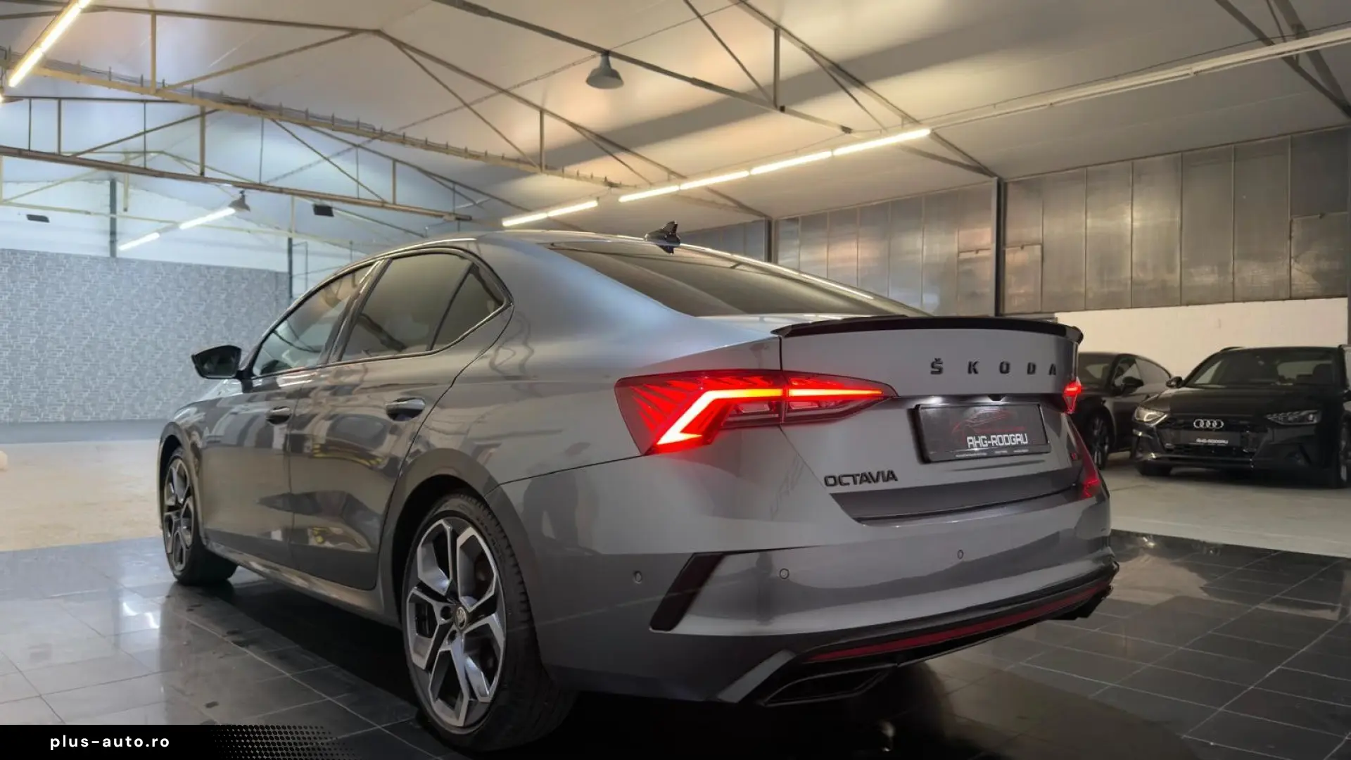 SKODA Octavia Lim. RS Plus 4x4 KAMERA ACC StandH DCC