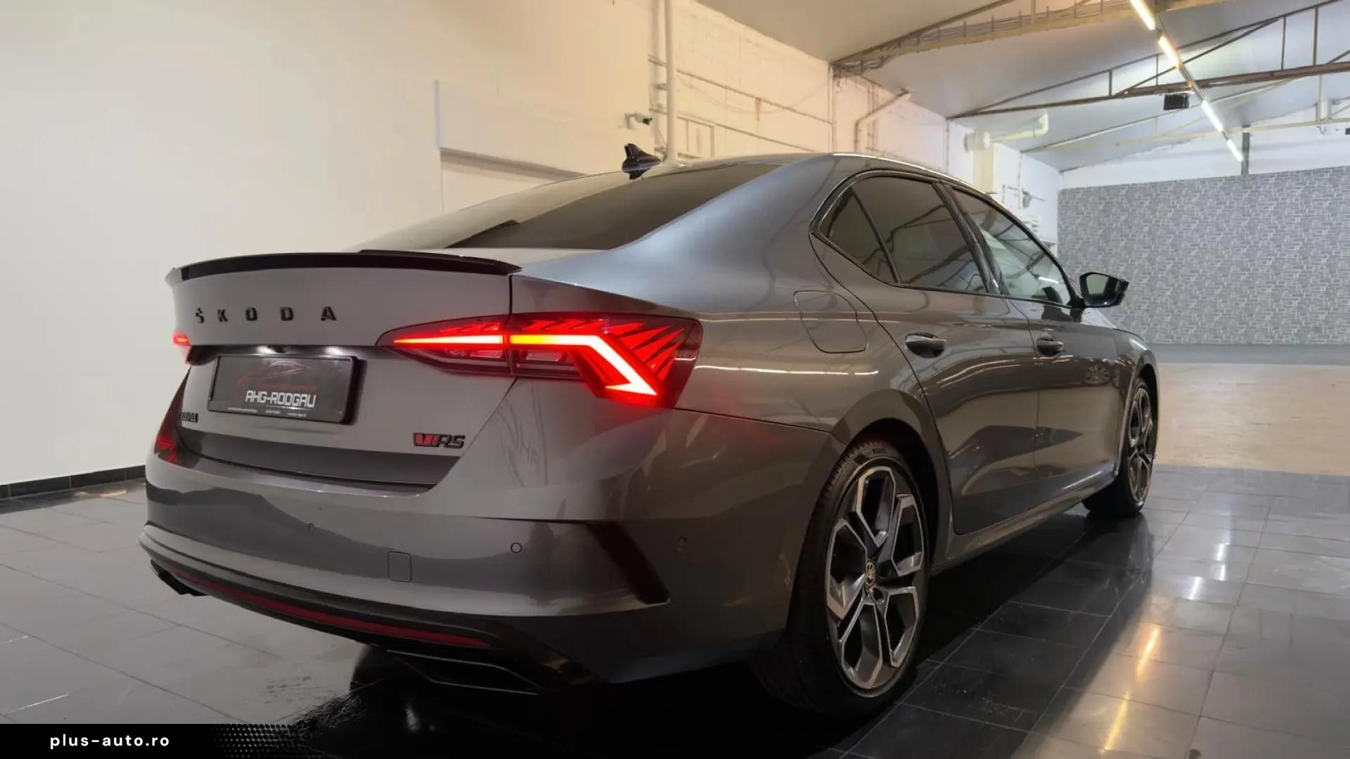 SKODA Octavia Lim. RS Plus 4x4 KAMERA ACC StandH DCC