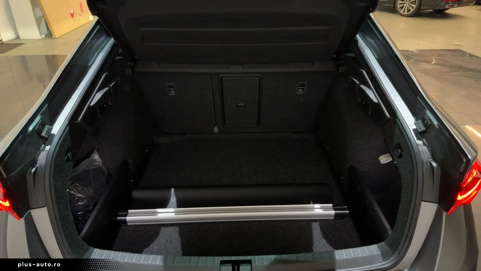 SKODA Octavia Lim. RS Plus 4x4 KAMERA ACC StandH DCC