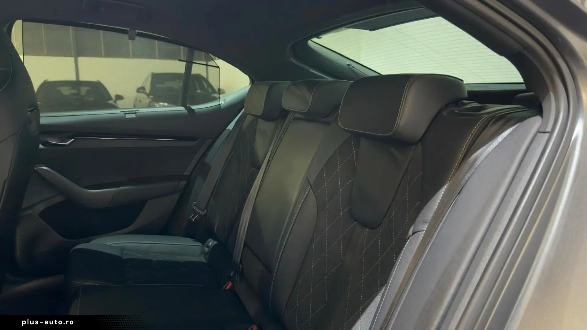 SKODA Octavia Lim. RS Plus 4x4 KAMERA ACC StandH DCC