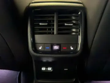 SKODA Octavia Lim. RS Plus 4x4 KAMERA ACC StandH DCC