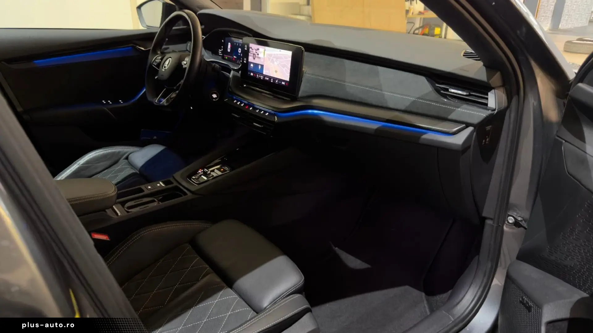 SKODA Octavia Lim. RS Plus 4x4 KAMERA ACC StandH DCC