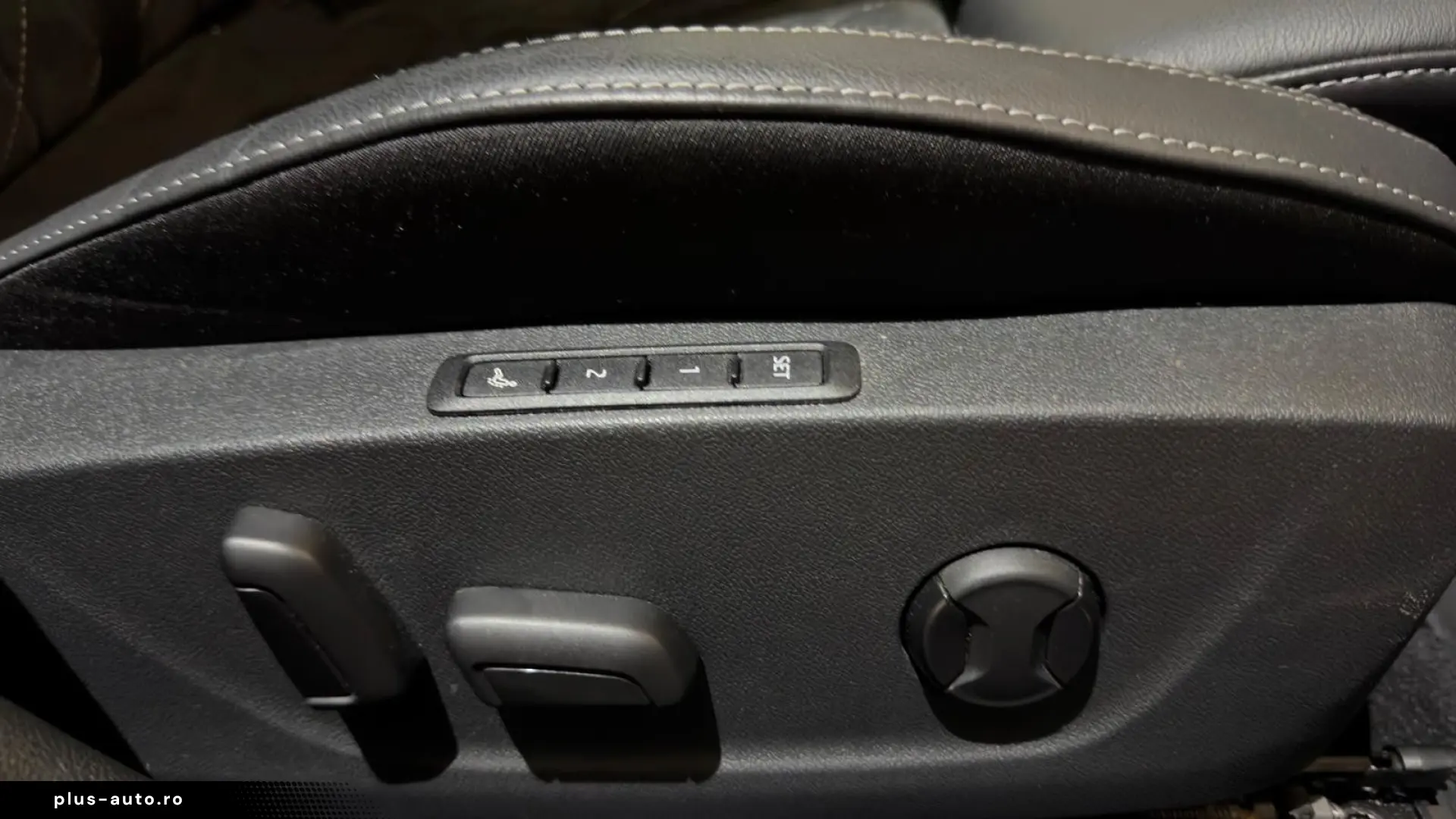 SKODA Octavia Lim. RS Plus 4x4 KAMERA ACC StandH DCC