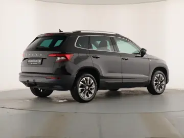 SKODA KAROQ CELVER 1.5TSI ANHÄNGERKUPPLUNG 1.HANDuvm