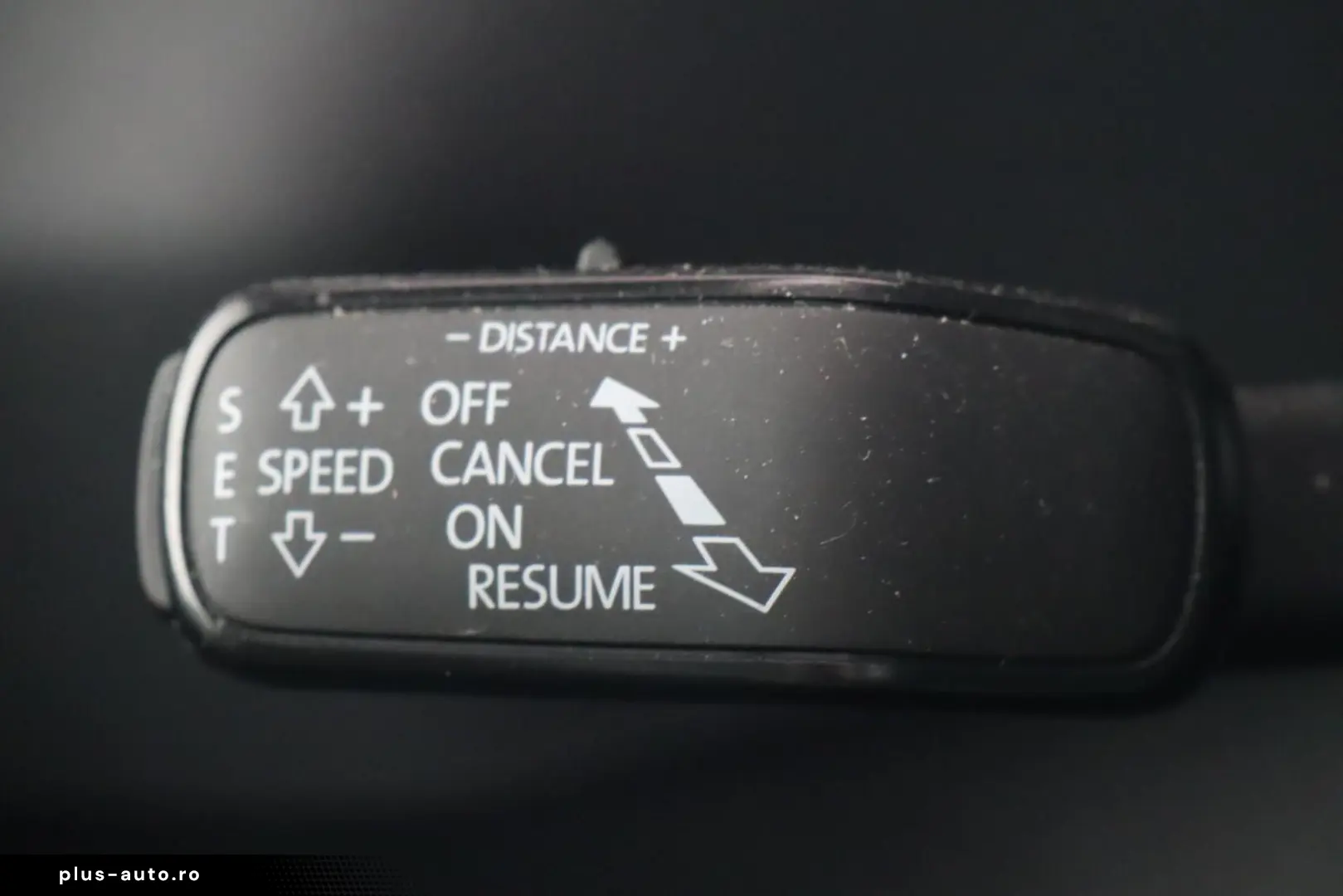 SKODA KAROQ CELVER 1.5TSI ANHÄNGERKUPPLUNG 1.HANDuvm