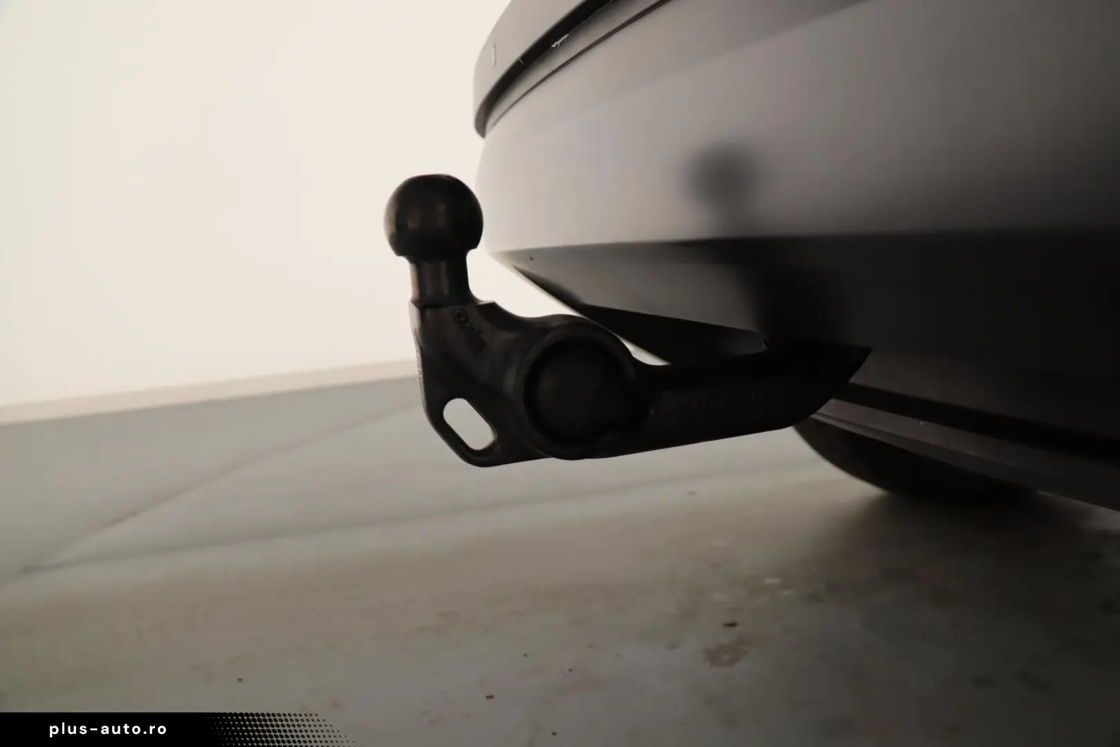 SKODA KAROQ CELVER 1.5TSI ANHÄNGERKUPPLUNG 1.HANDuvm