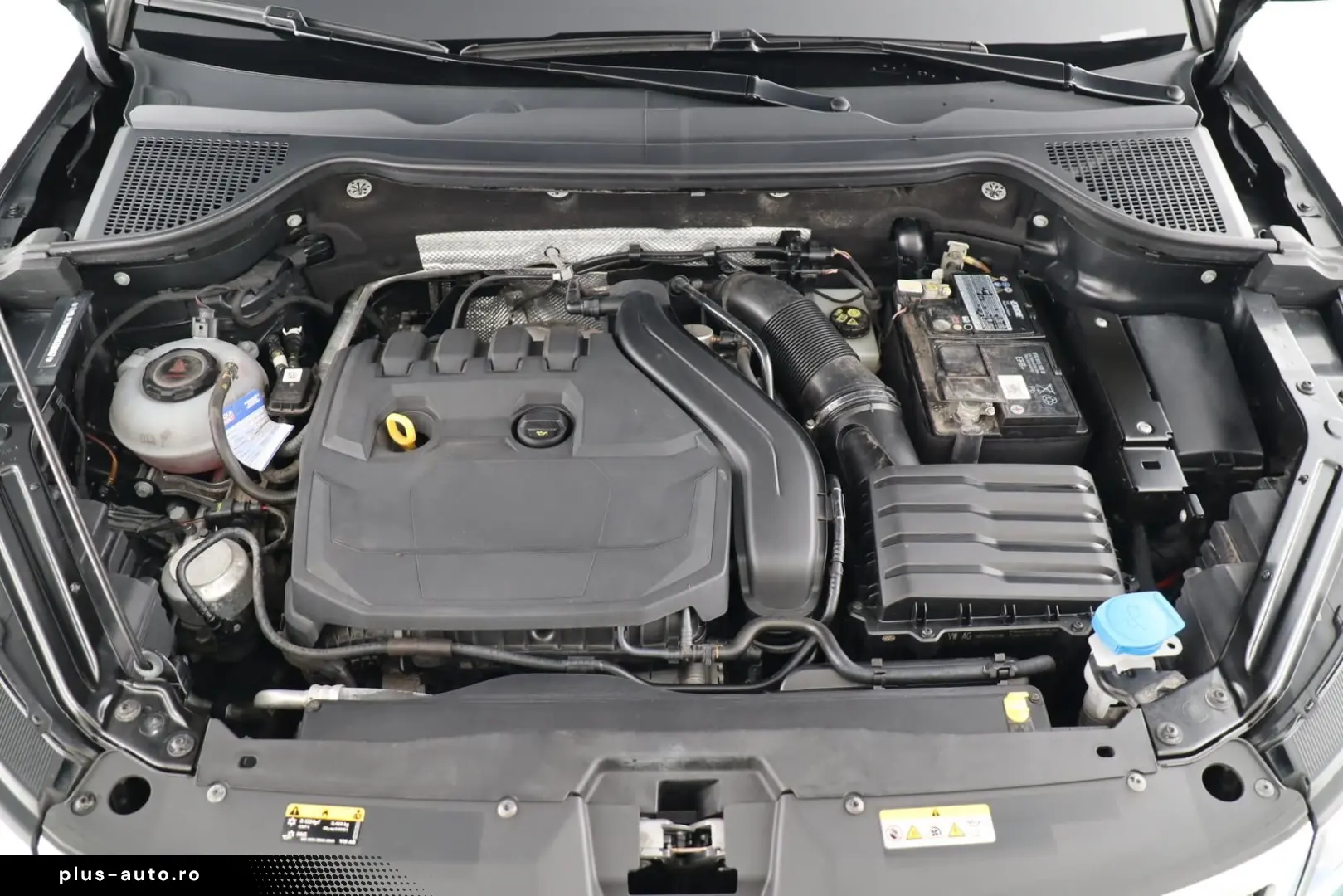 SKODA KAROQ CELVER 1.5TSI ANHÄNGERKUPPLUNG 1.HANDuvm