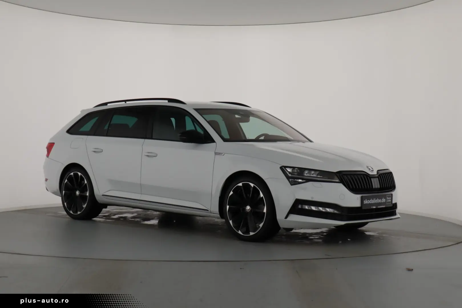 SKODA SUPERB SPORTLINE 2.0TDI DSG FRONTSCHEIBENHEIZUNG