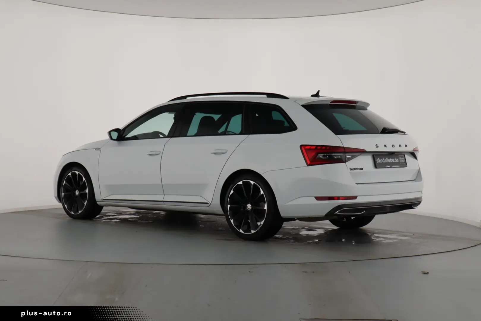 SKODA SUPERB SPORTLINE 2.0TDI DSG FRONTSCHEIBENHEIZUNG