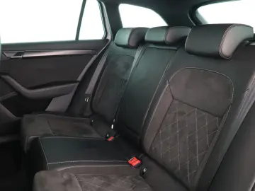 SKODA SUPERB SPORTLINE 2.0TDI DSG FRONTSCHEIBENHEIZUNG