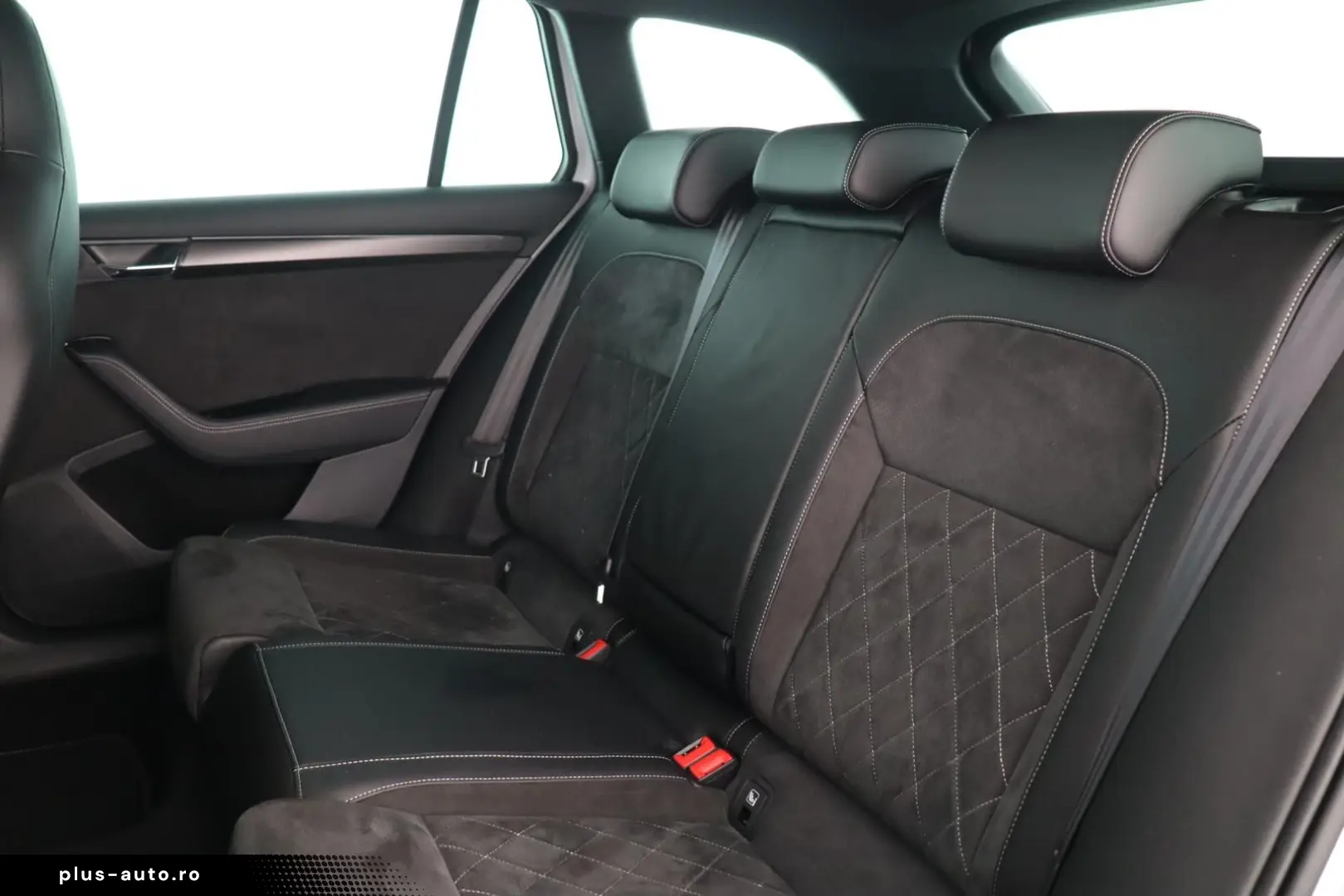 SKODA SUPERB SPORTLINE 2.0TDI DSG FRONTSCHEIBENHEIZUNG