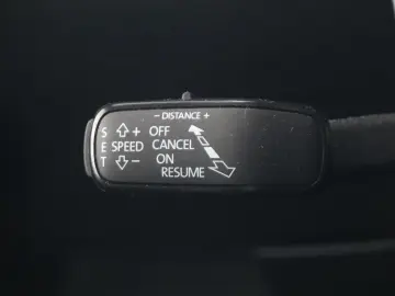 SKODA SUPERB SPORTLINE 2.0TDI DSG FRONTSCHEIBENHEIZUNG