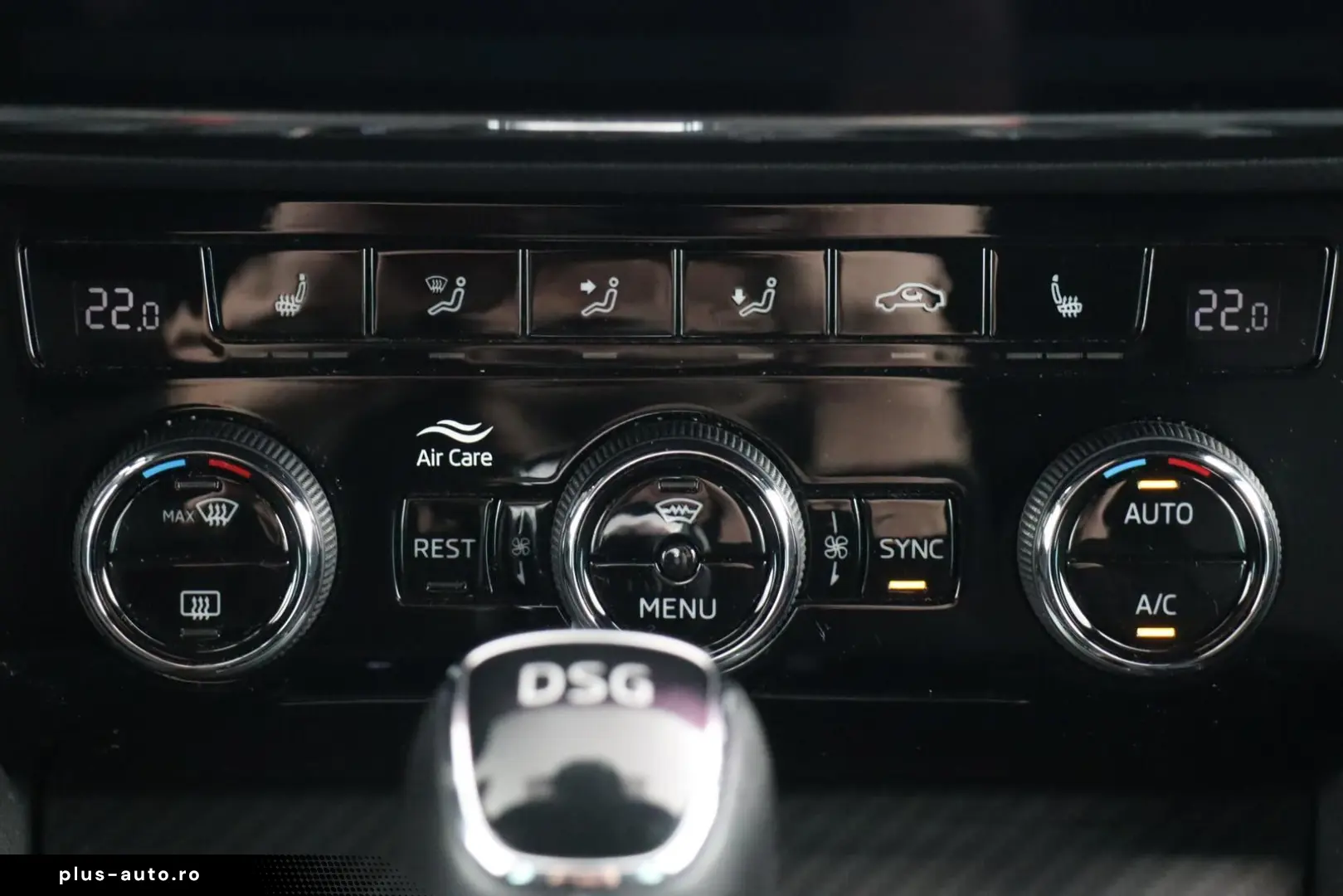 SKODA SUPERB SPORTLINE 2.0TDI DSG FRONTSCHEIBENHEIZUNG