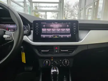SKODA Scala Ambition Tempomat App-Connect Navigation