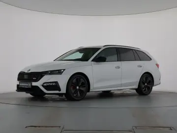 SKODA OCTAVIA COMBI RS 2.0TSI HEAD-UP ANHÄNGERKUPPLUNG