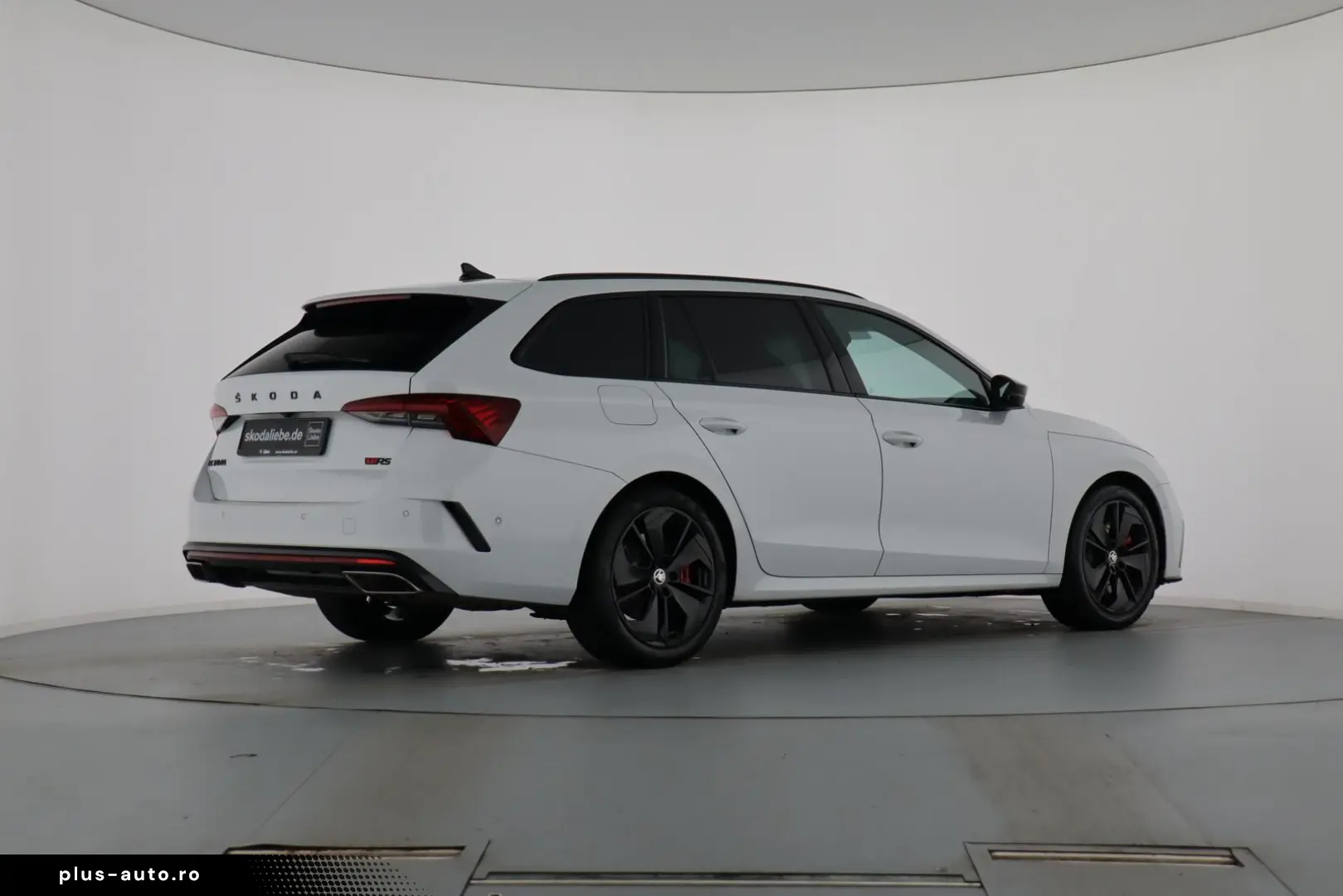 SKODA OCTAVIA COMBI RS 2.0TSI HEAD-UP ANHÄNGERKUPPLUNG