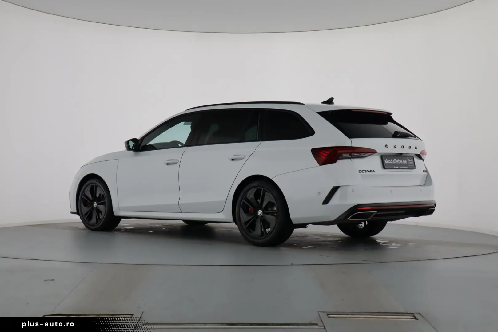 SKODA OCTAVIA COMBI RS 2.0TSI HEAD-UP ANHÄNGERKUPPLUNG