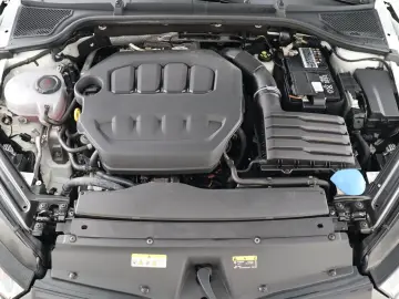 SKODA OCTAVIA COMBI RS 2.0TSI HEAD-UP ANHÄNGERKUPPLUNG