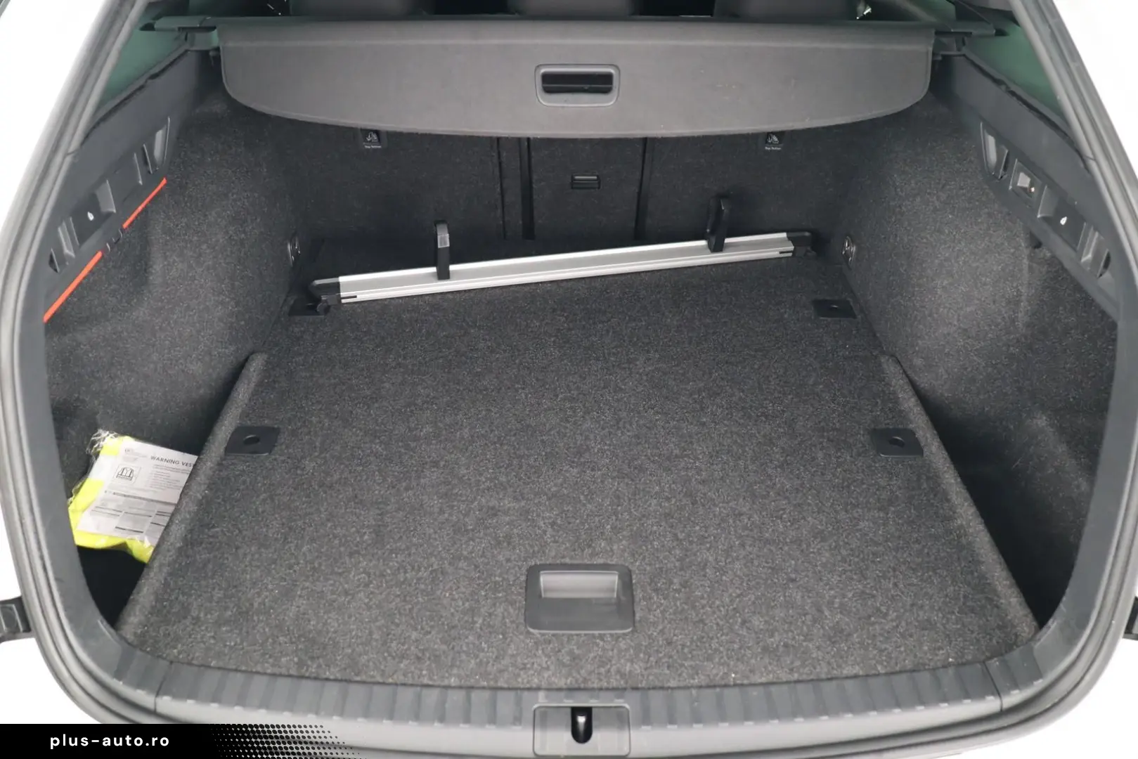 SKODA OCTAVIA COMBI RS 2.0TSI HEAD-UP ANHÄNGERKUPPLUNG