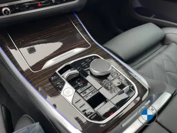 BMW X5 xDrive50e M Sport Pro 20  AHK Memory DA Prof.