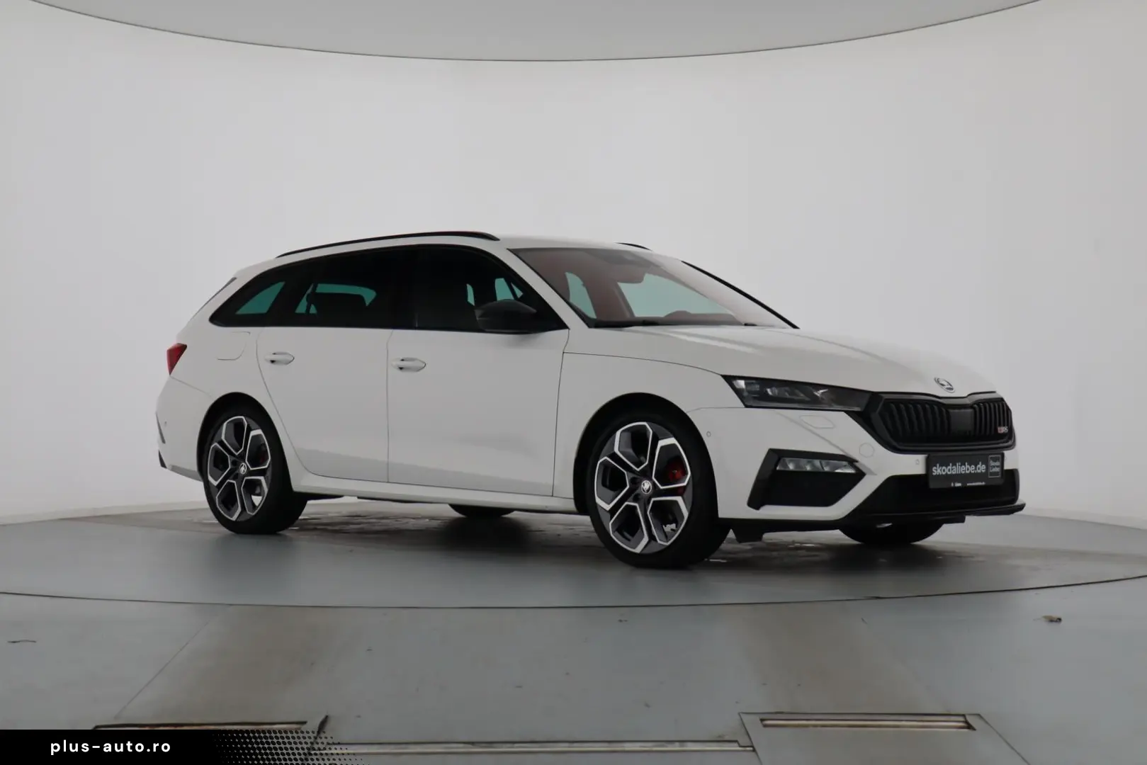 SKODA OCTAVIA C. RS PLUS 2.0TDI DSG -ANHÄNGERKUPPLUNG-