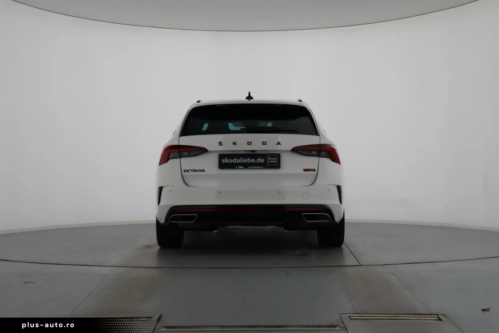 SKODA OCTAVIA C. RS PLUS 2.0TDI DSG -ANHÄNGERKUPPLUNG-