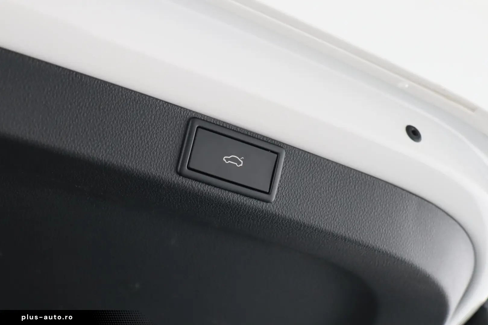 SKODA OCTAVIA C. RS PLUS 2.0TDI DSG -ANHÄNGERKUPPLUNG-