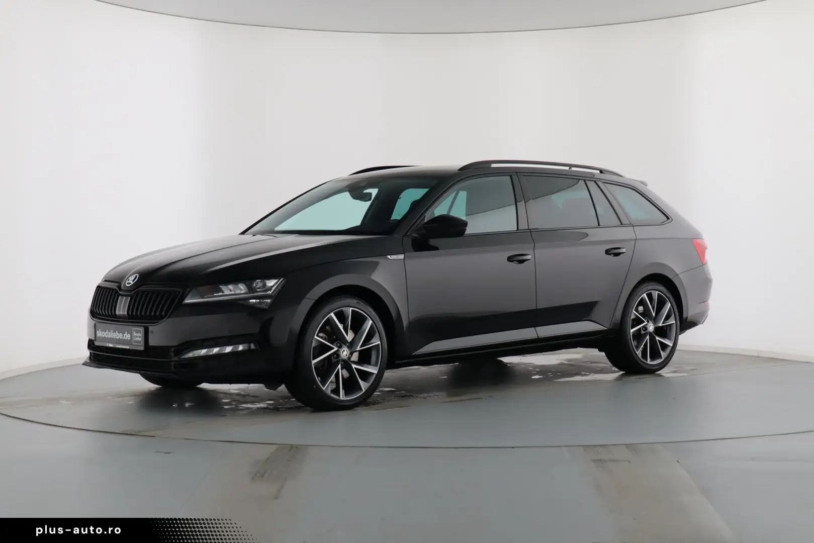 SKODA SUPERB COMBI SPORTLINE 2.0TSI DSG 4X4 NAVI ACC