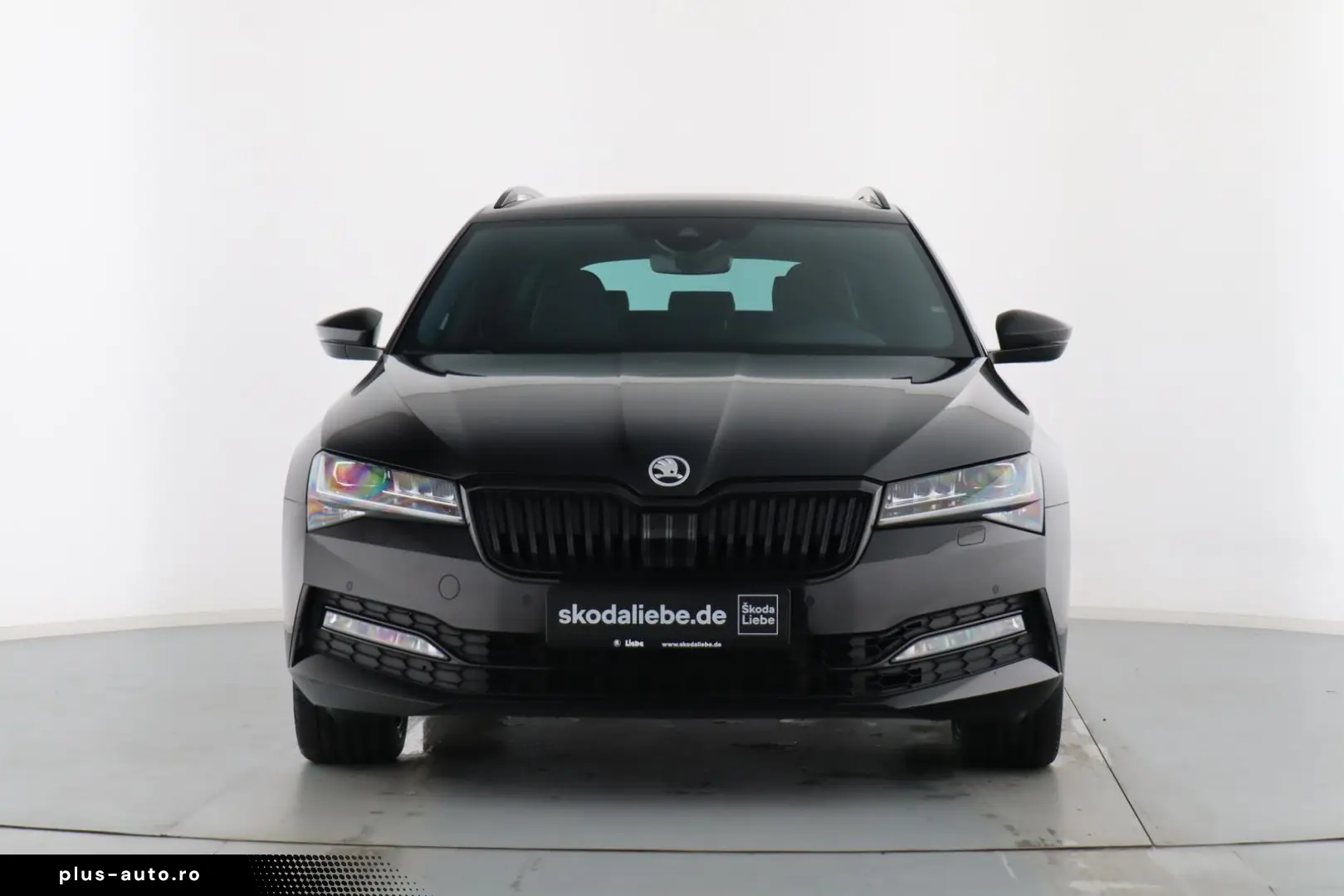 SKODA SUPERB COMBI SPORTLINE 2.0TSI DSG 4X4 NAVI ACC