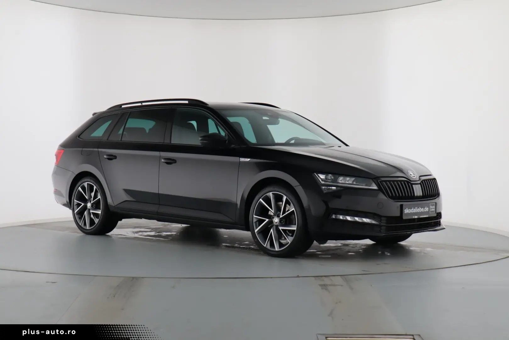 SKODA SUPERB COMBI SPORTLINE 2.0TSI DSG 4X4 NAVI ACC