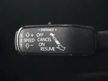 SKODA SUPERB COMBI SPORTLINE 2.0TSI DSG 4X4 NAVI ACC