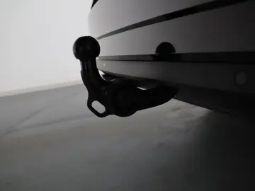 SKODA SUPERB COMBI SPORTLINE 2.0TSI DSG 4X4 NAVI ACC