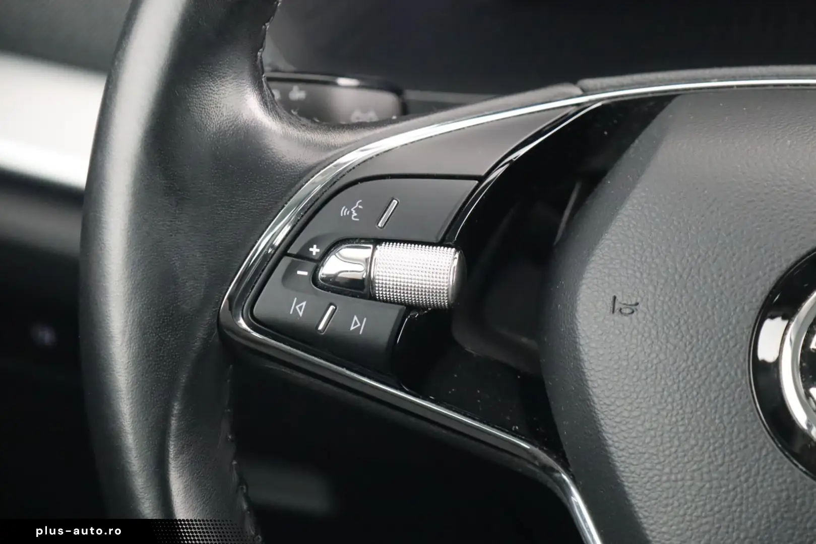 SKODA OCTAVIA COMBI STYLE ELEKTR. SITZE DIGITAL TACHO