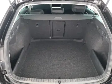 SKODA OCTAVIA COMBI STYLE ELEKTR. SITZE DIGITAL TACHO