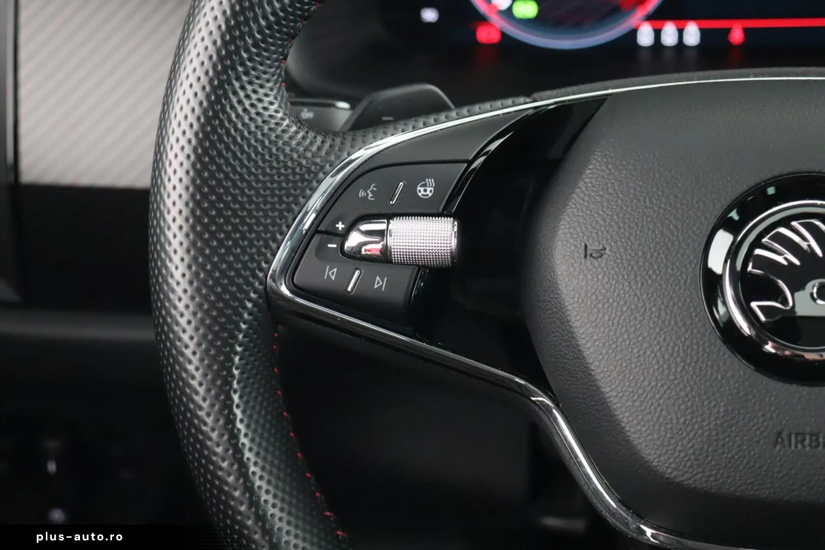 SKODA KODIAQ RS 2.0TSI DSG 4X4 SITZBELÜFTUNG PANORAMA