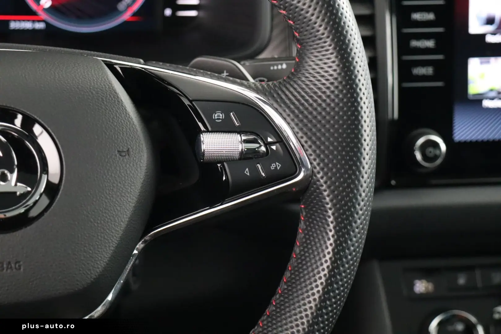 SKODA KODIAQ RS 2.0TSI DSG 4X4 SITZBELÜFTUNG PANORAMA