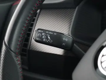 SKODA KODIAQ RS 2.0TSI DSG 4X4 SITZBELÜFTUNG PANORAMA